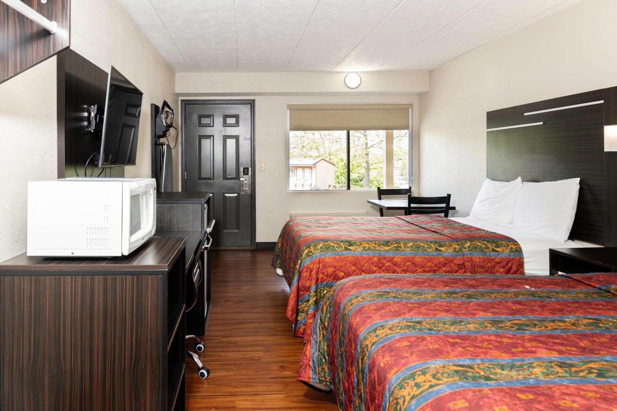 Paragon Inn Hillsboro Экстерьер фото