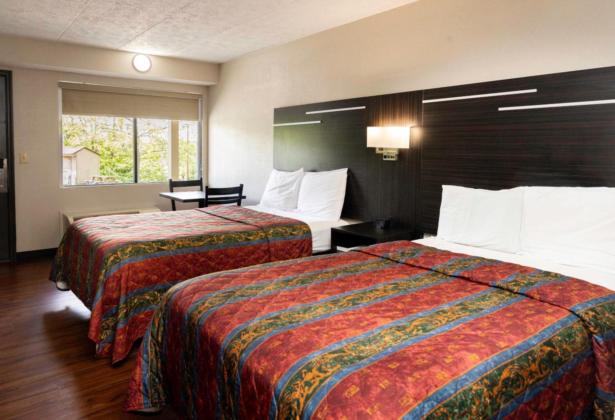 Paragon Inn Hillsboro Экстерьер фото